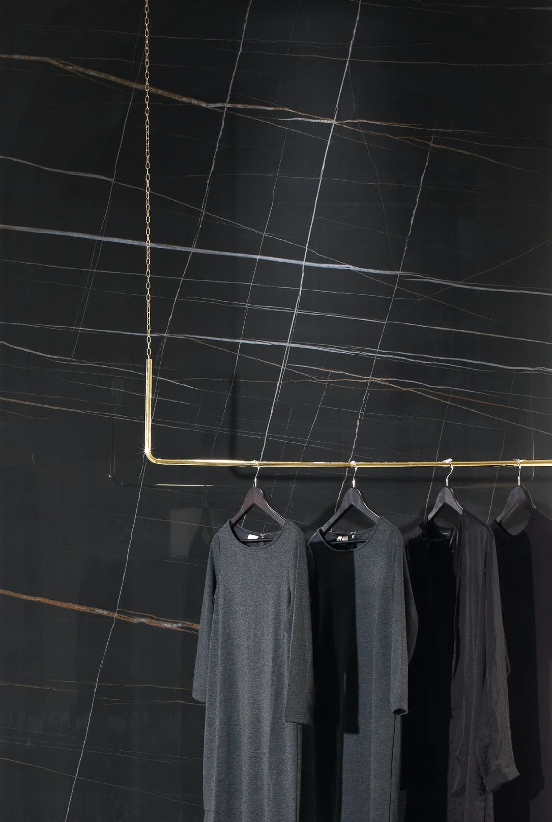 Porceluxe Sahara Noir Marble Look Porcelain Slab