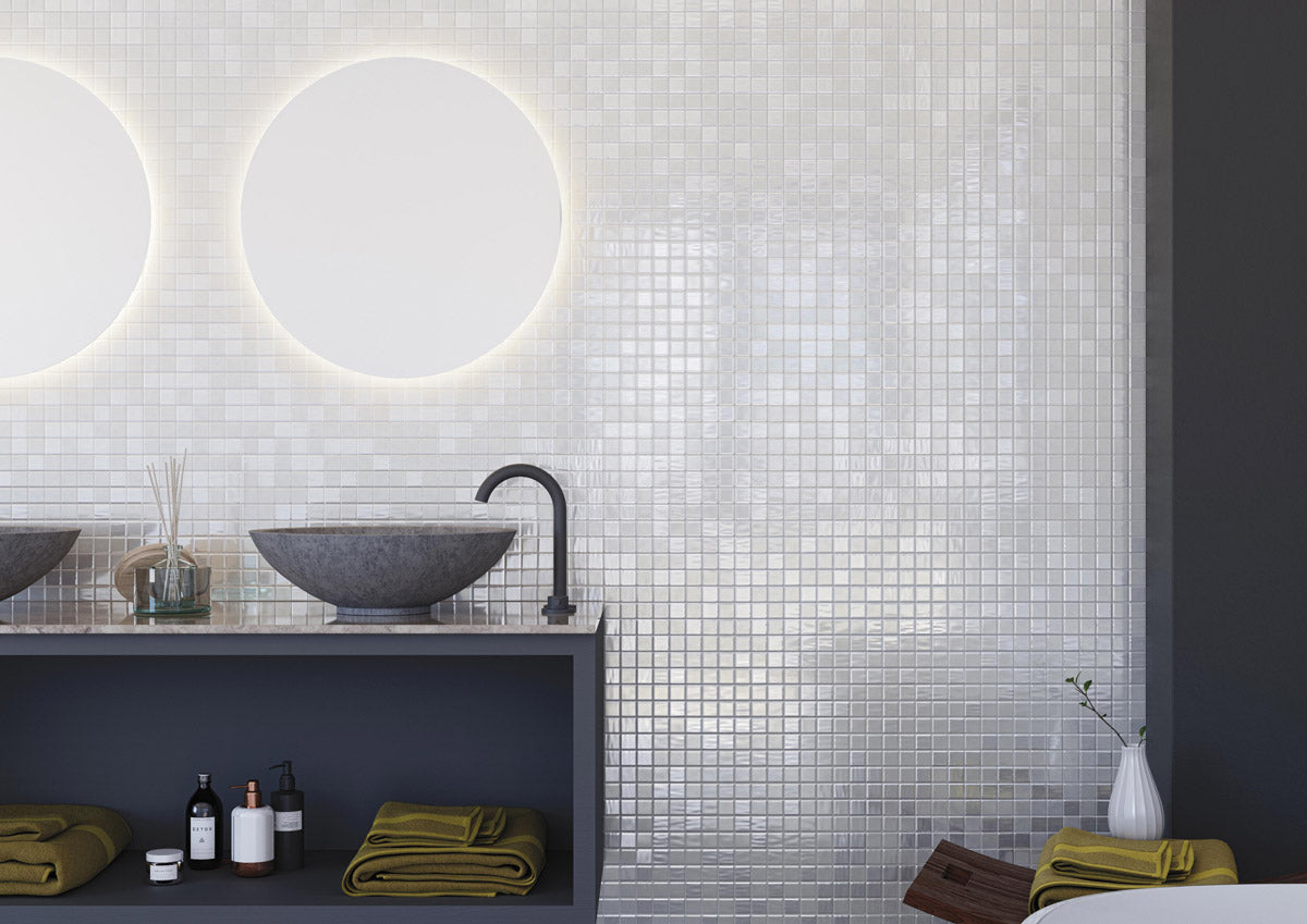 Aqualuxe Opalo Blanco Mosaic Tile